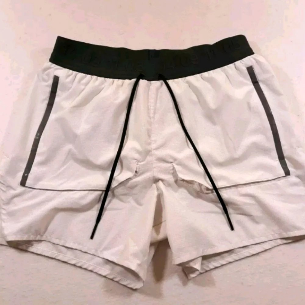 Nike 14 09 11 05 Running Shorts Lined Womens Medium White Gray XXL